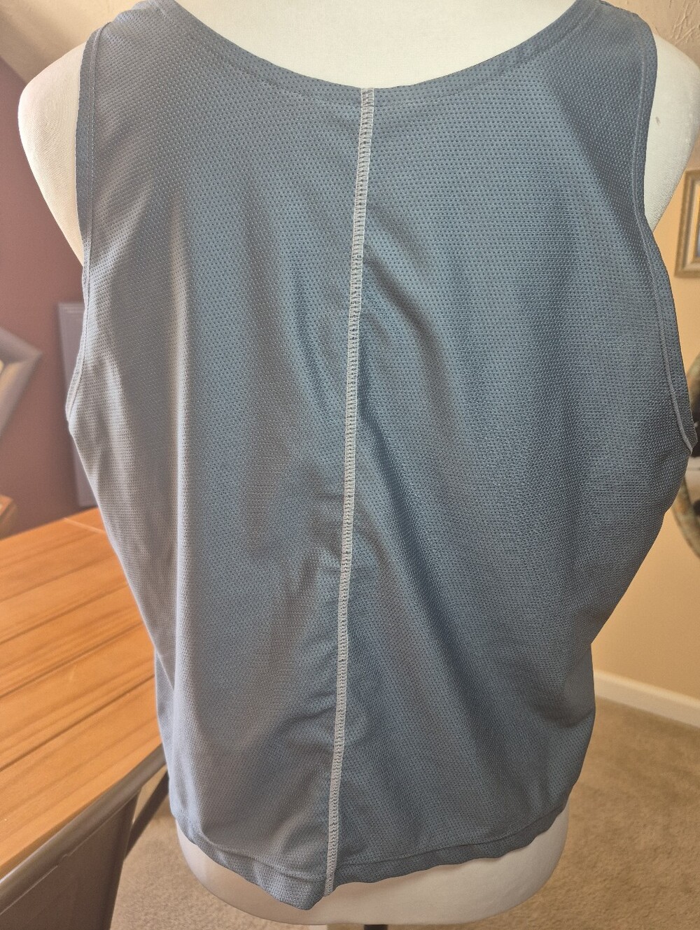 Nike Air Dri-Fit Crop Top - Size Large - Picture 3 of 8